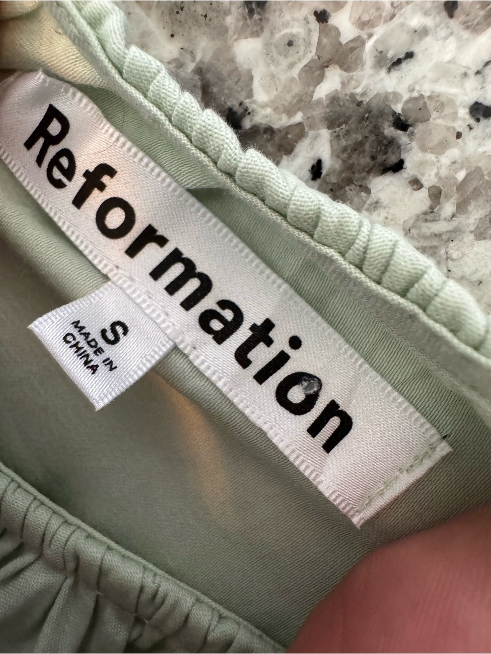 Reformation Pistachio Green Puff-Sleeve Midi Dress with Waist Tie NWT $268 Small - Picture 3 of 12